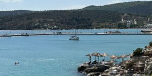 Walk around the rocky beach