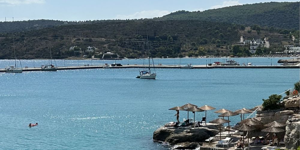 Walk around the rocky beach